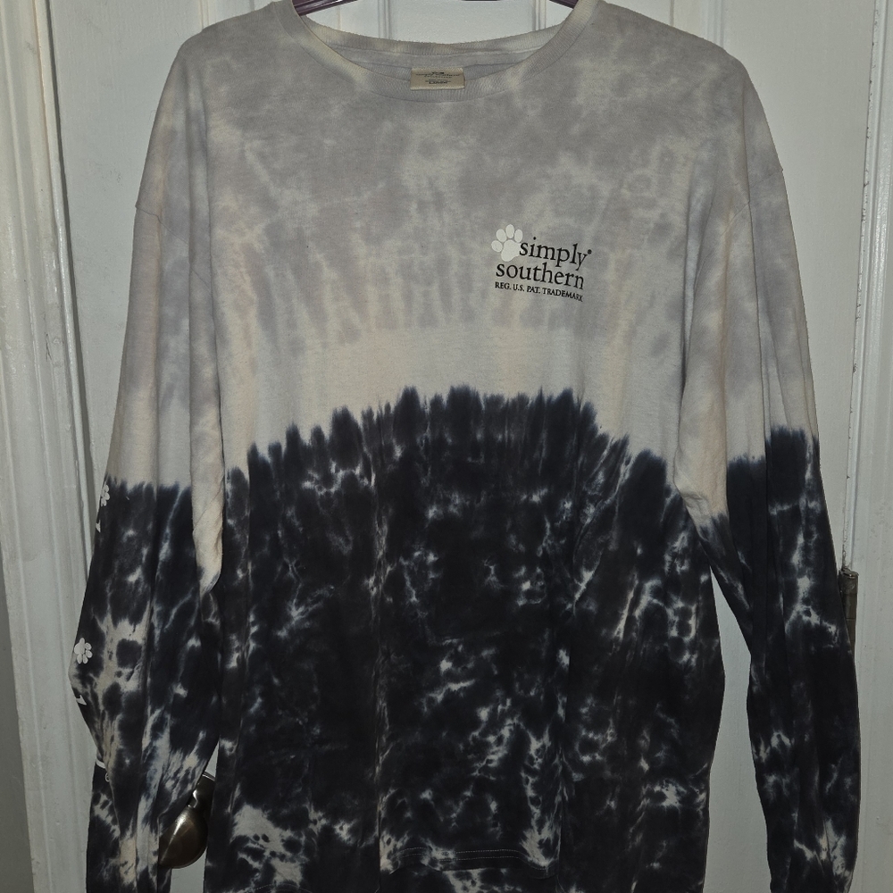 Simply Southern Puppy Lover Ladies Size L LS Lavendar & Navy Hombre Tie Dye Tee